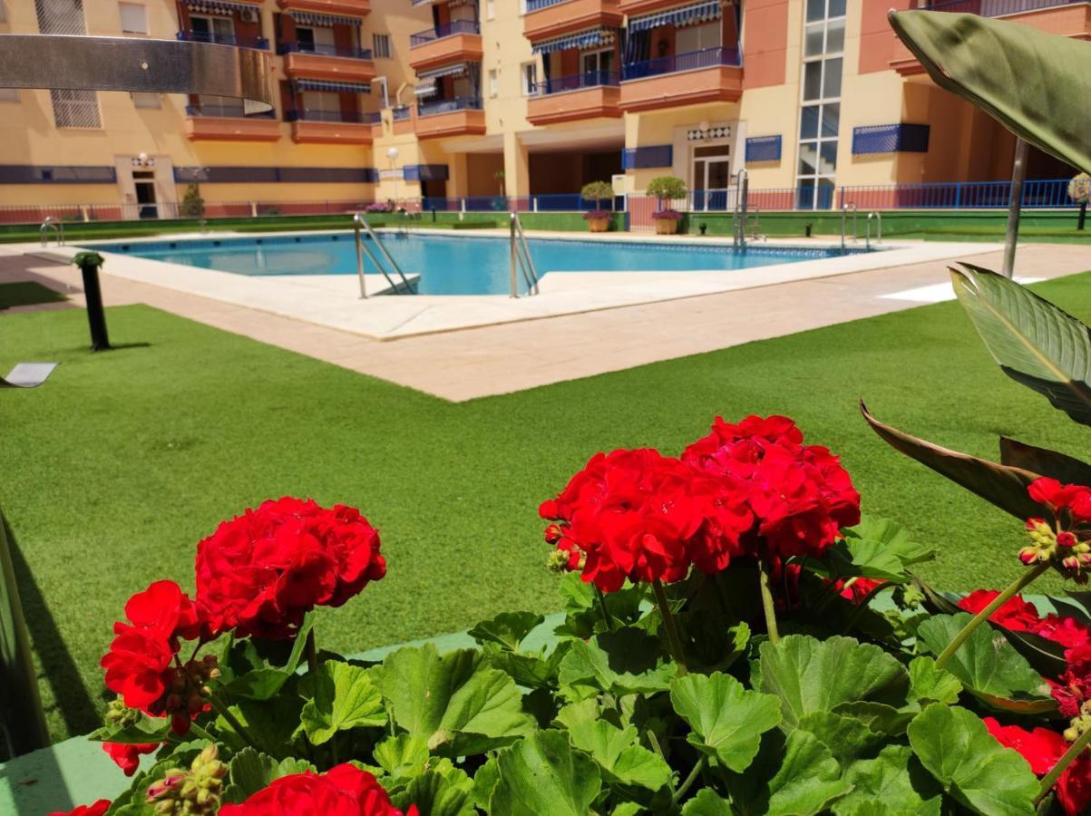 Paraiso Sol Lovely 1 Bedroom In Torrox Costa Dış mekan fotoğraf